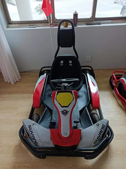 Go-kart elettrico a pedali per bambini 4*4 con temporizzazione 600W, in vendita