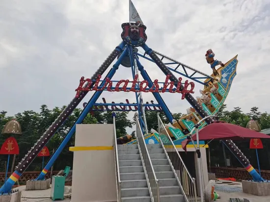 Popolare Carnival, attraente barca vichinga in fibra di vetro per 24 persone, giro in nave pirata